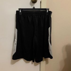 Basketball shorts